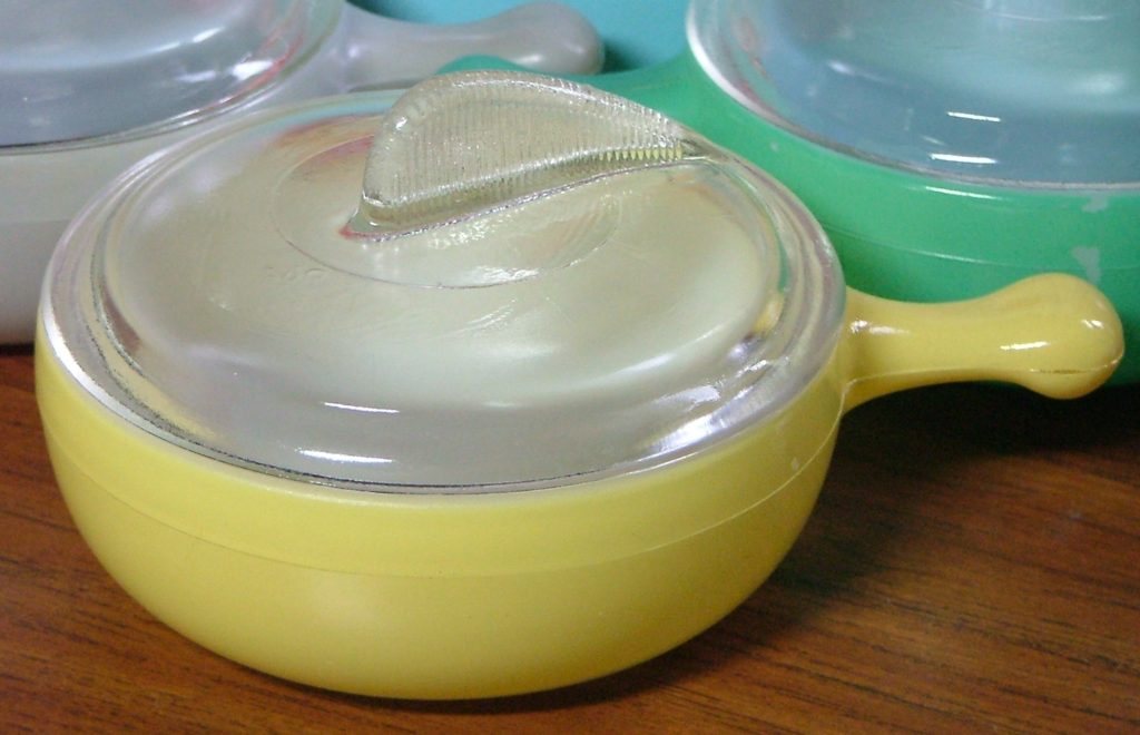 Jeanette Glass Casseroles