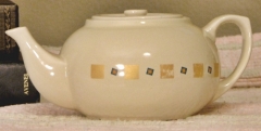 beigeteapot006